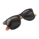 Ochelari de soare cu tâmple din lemn personalizate - Image 2